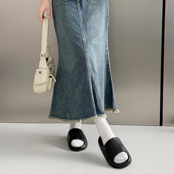 Unisex Cloud Slides EVA Platform Pillow Slippers Soft Open Toe Shower Shoes - Picture 5 of 5